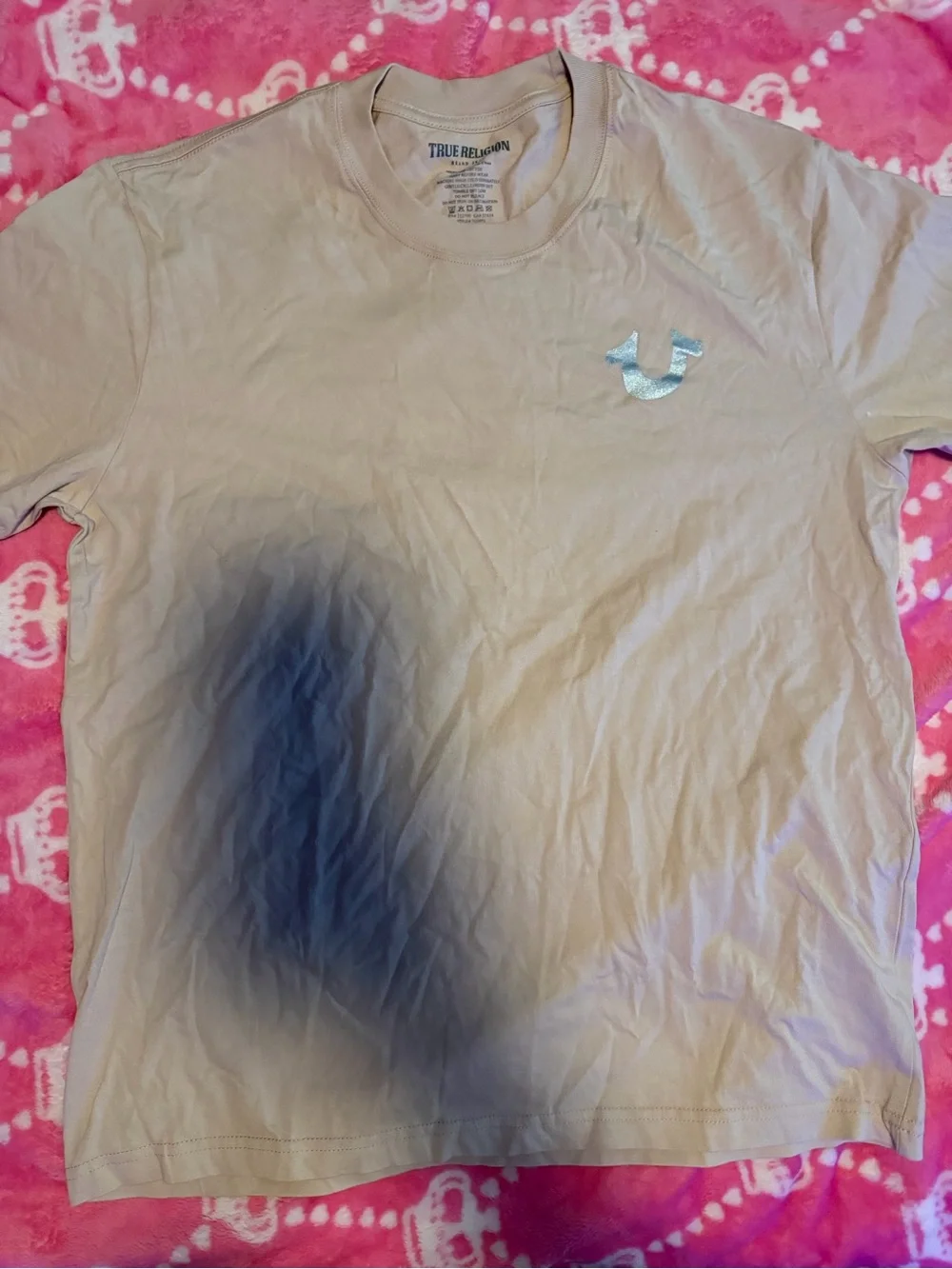 True Religion Cream Graphic Tee with Blue Print new no tags
